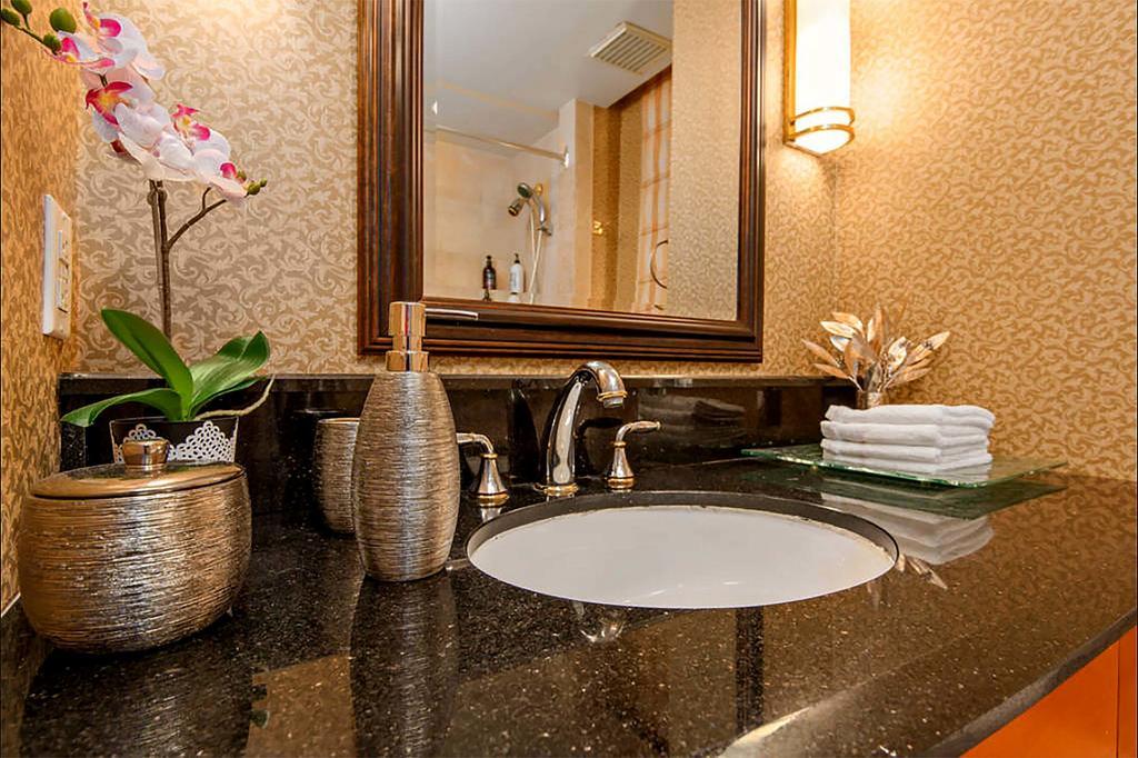 Boutique Suites - וונקובר מראה חיצוני תמונה
